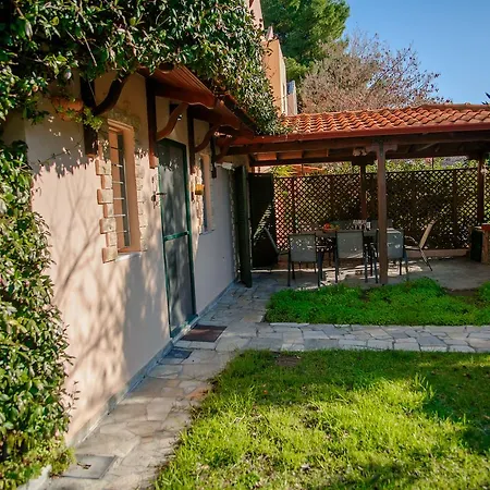 Summer House Pefkochori